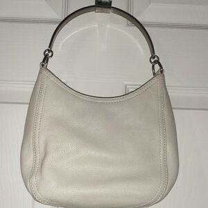 Anne Klein Cream Shoulder Bag with Sleek Design